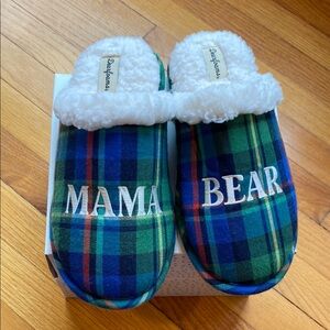 Dearfoams Women's Mama Bear Plaid Mom
Scuff Slipper - Navy Plaid Size M